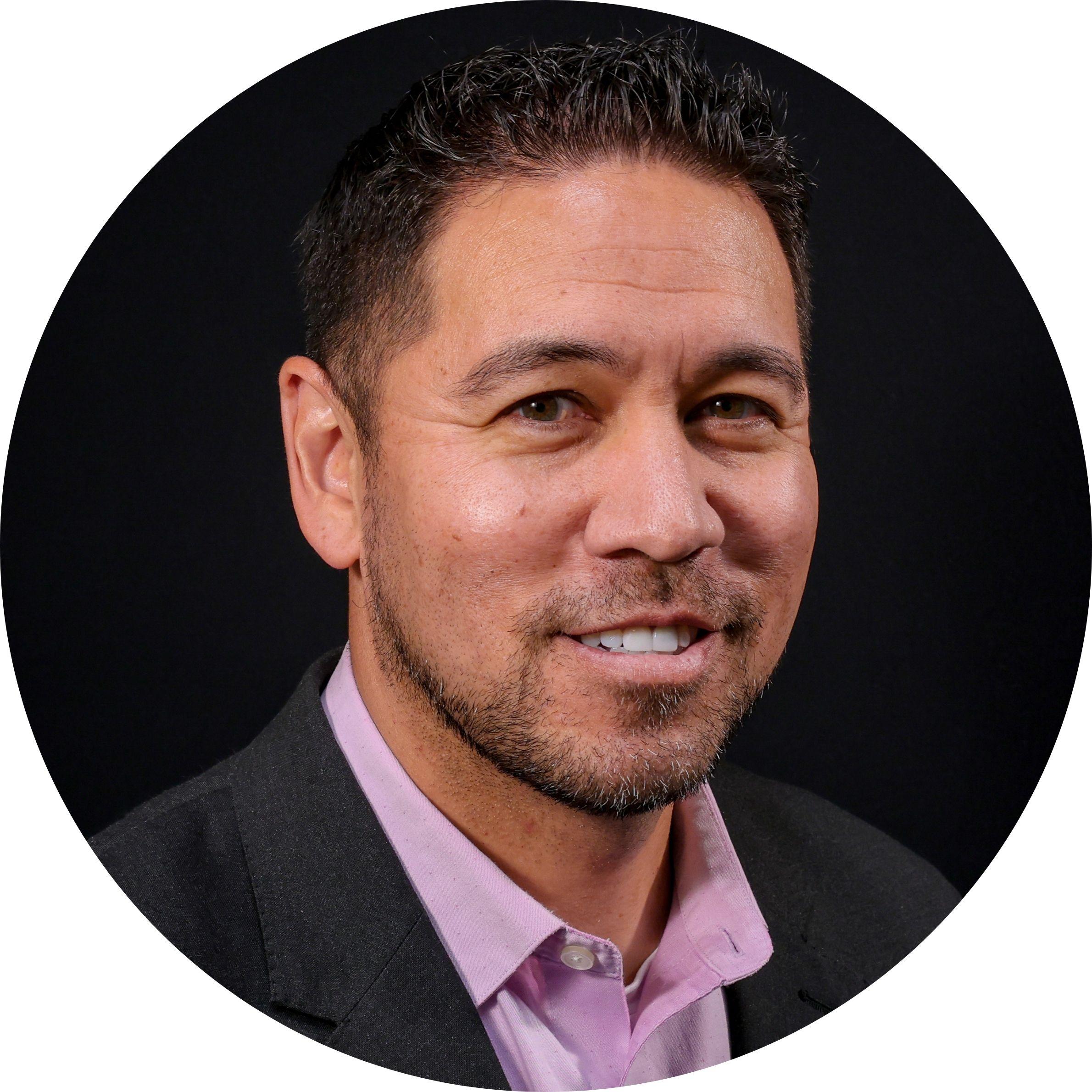 Mark Tollefson - photo